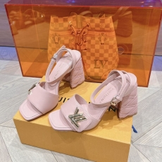 Louis Vuitton Sandals